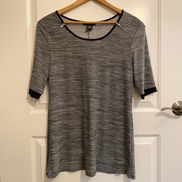 NWOT Womens Gray Blouse with Zippers - Picture 1 of 4